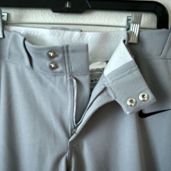 Nike Women's Diamond Invader ¾ Length Softball Pants M - Picture 7 of 9